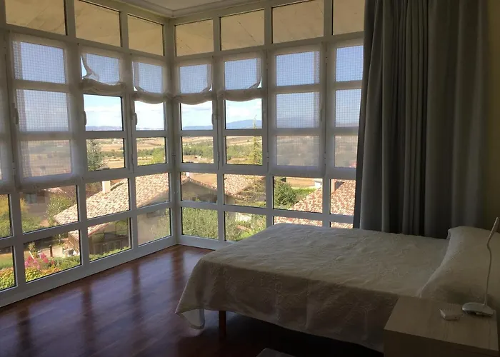 Villa Argomaniz * Argómaniz