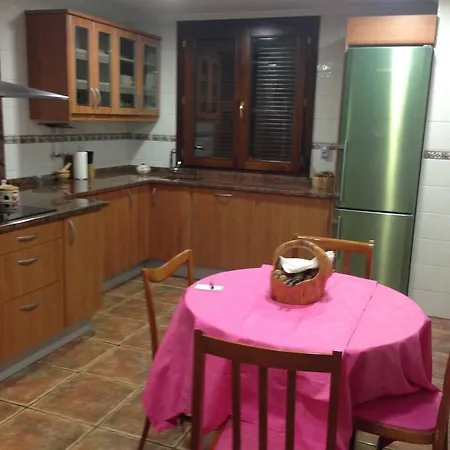 Guest house Villa Argomaniz *
